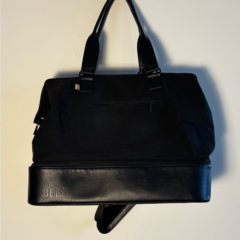 BEIS Black weekender Bag
